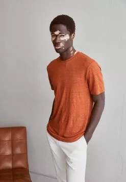 J.Lindeberg Coma Tee - T-Shirts - Bombay Brown